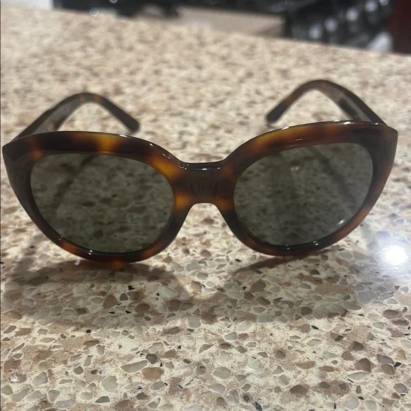 Celine | Accessories | Celine Tortoise Shell Sunglasses  display picture 3